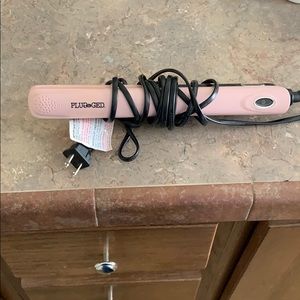 Plugged In Flat iron